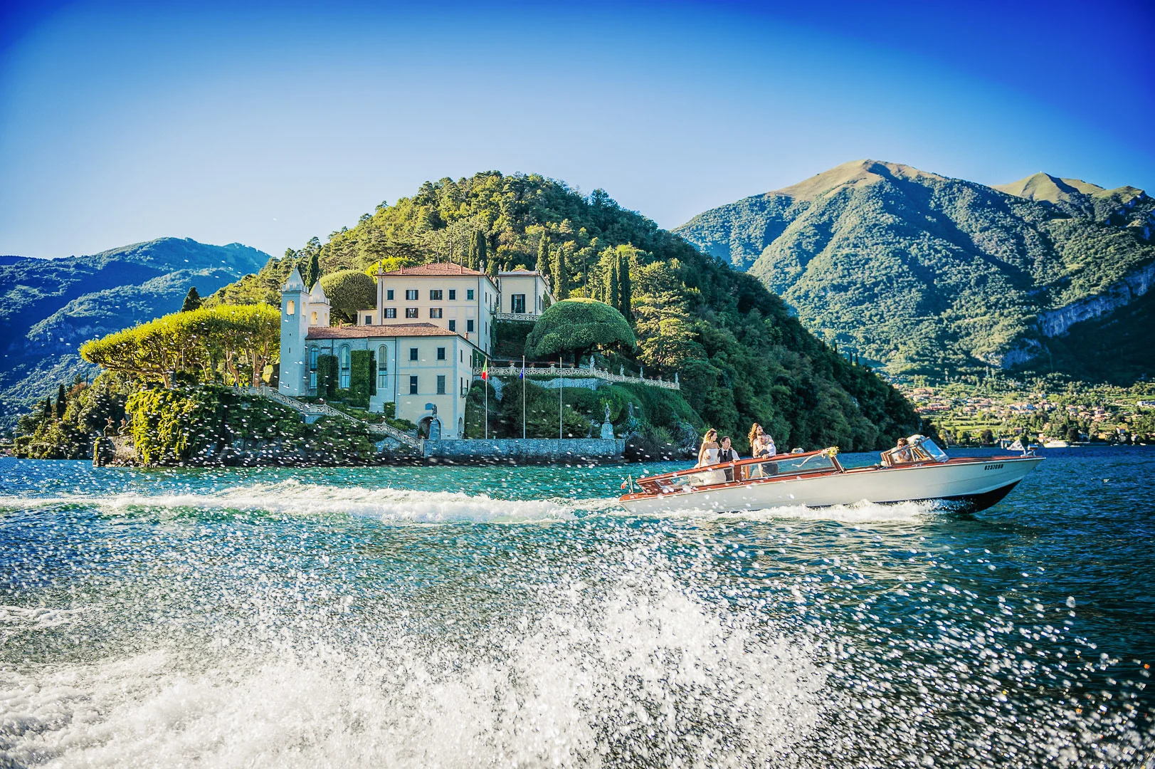 Wedding photography by Andrejs Zavadskis - Photo 6