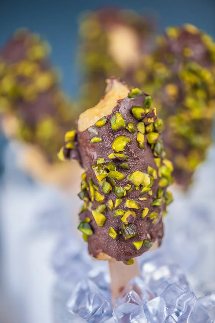 Dark Chocolate Bar with Nuts, Food Photography – Food Photography Portfolio