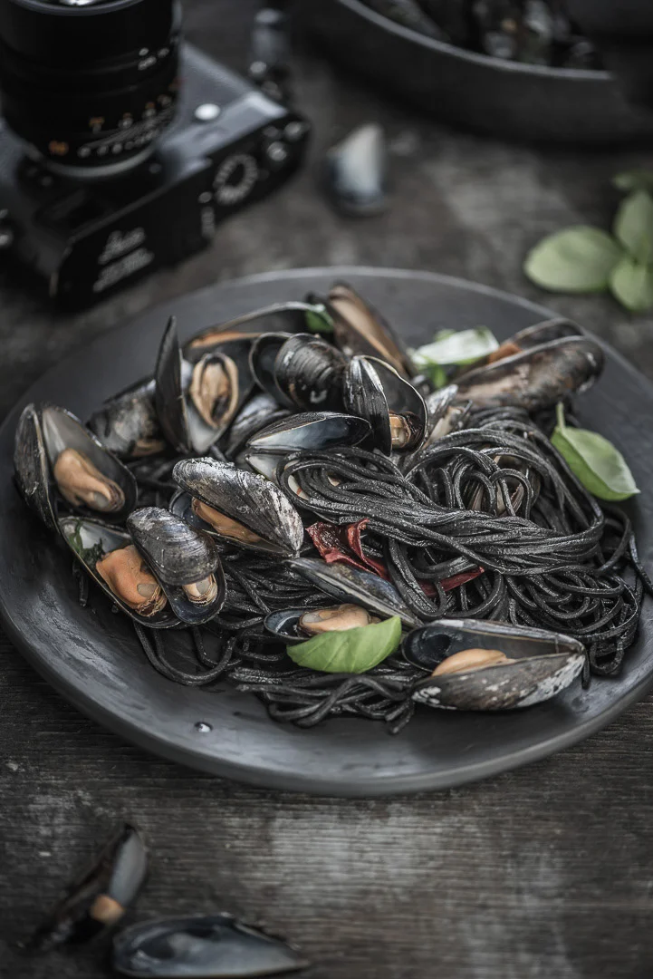Dark Food, Cooked Pasta – Food Photography Portfolio