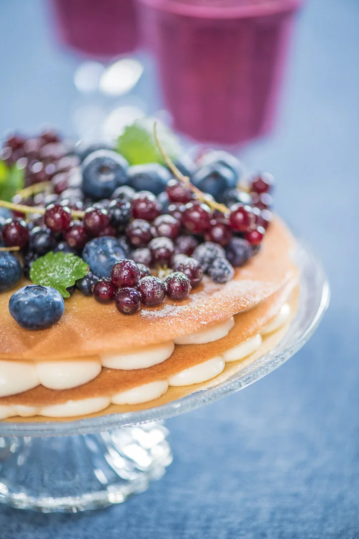 Fresh Strawberries and Cream Food Photography – Commercial Food Photography